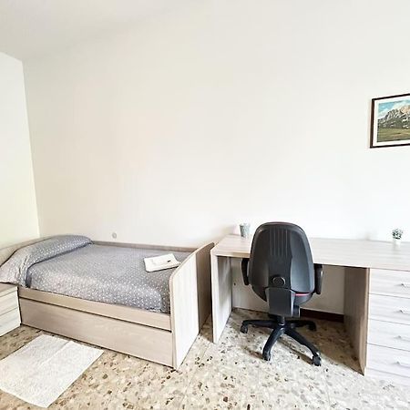 Апартаменты Airport+Train Station+Center Cozy City Loft Бергамо Экстерьер фото