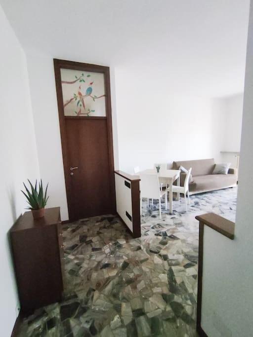 Апартаменты Airport+Train Station+Center Cozy City Loft Бергамо Экстерьер фото